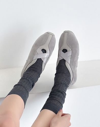 독특한 디자인과 우수한 기능성을 겸비한 슈즈 HD-1059