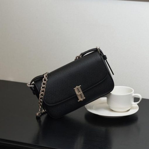 AMBER SM 바게트숄더 BK (JHNCHA4BS835BK010)